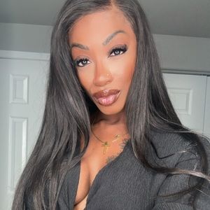 Meet your Posher, Shanique